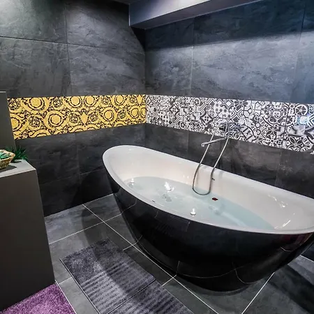 Centrum Boulevard 19 With Parking Hotel Budapest