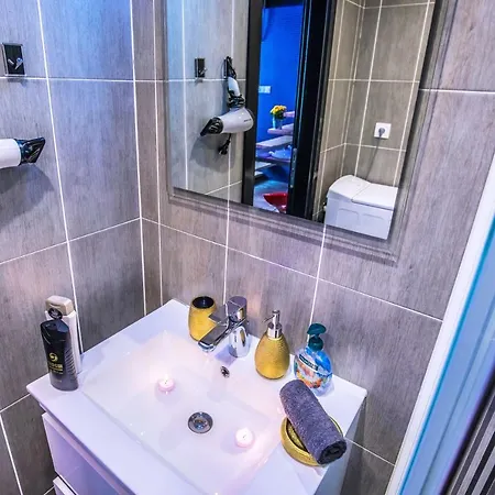 Centrum Boulevard 19 With Parking Budapest